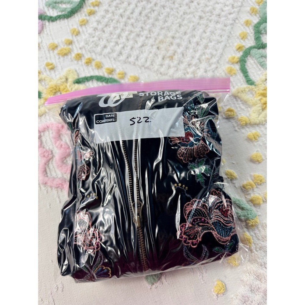 Anthropologie Elevenses Black Velvet Embroidered Floral Beaded Bomber Jacket S - Picture 9 of 9